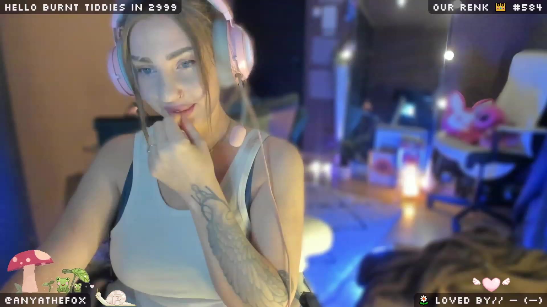 Gallery image thumbnail from Titcoin's myfreecams stream on, 05/10/2023, 06:45 image 1 of 20