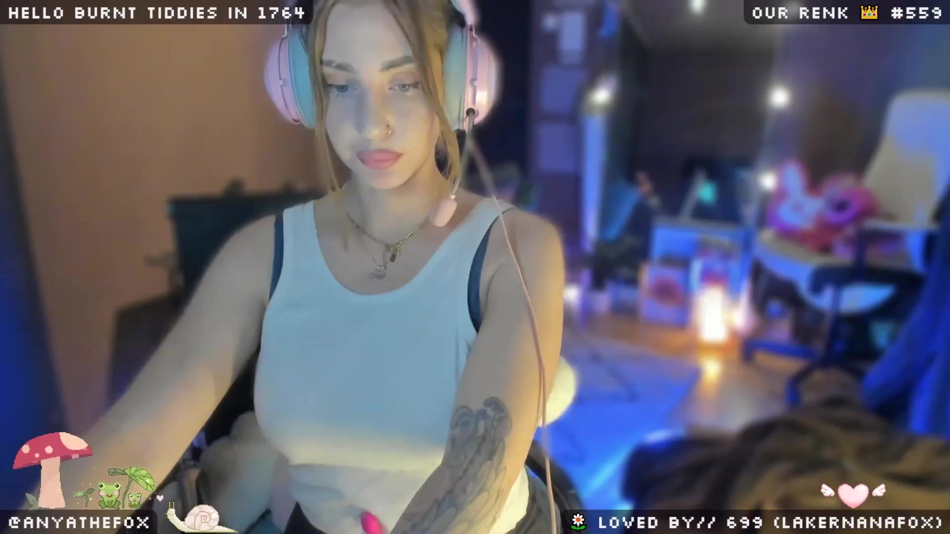 Gallery image thumbnail from Titcoin's myfreecams stream on, 05/11/2023, 07:02 image 10 of 20