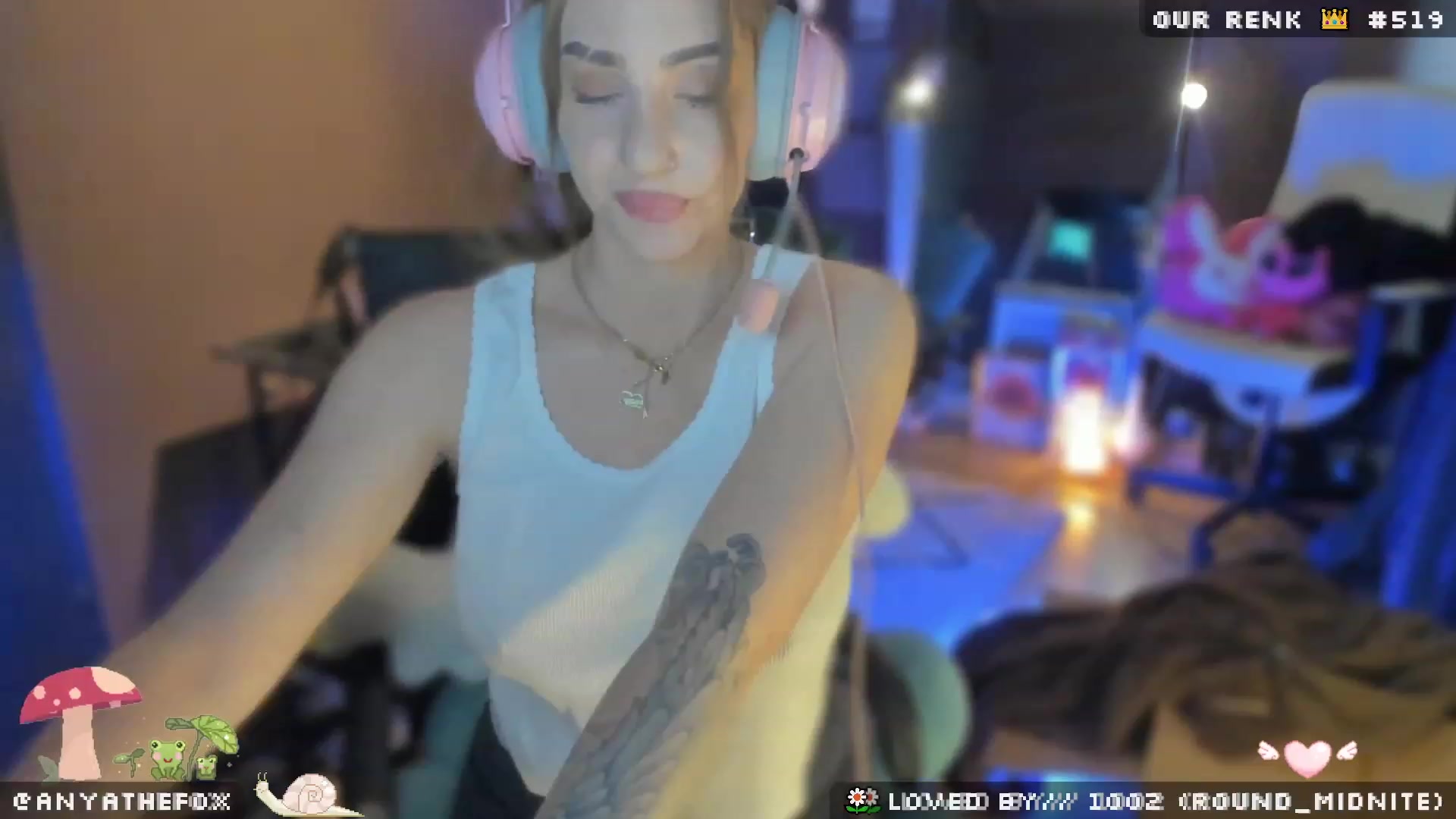 Gallery image thumbnail from Titcoin's myfreecams stream on, 05/16/2023, 06:32 image 5 of 20