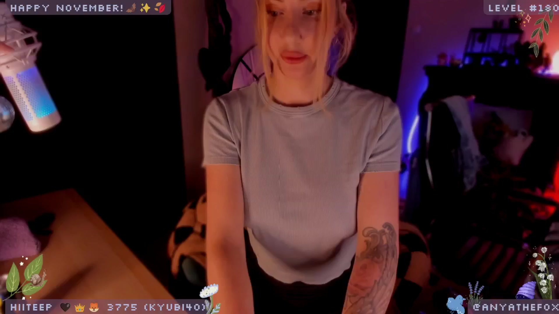 Gallery image thumbnail from TitsAhoy_'s myfreecams stream on, 11/21/2024, 08:26 image 10 of 20