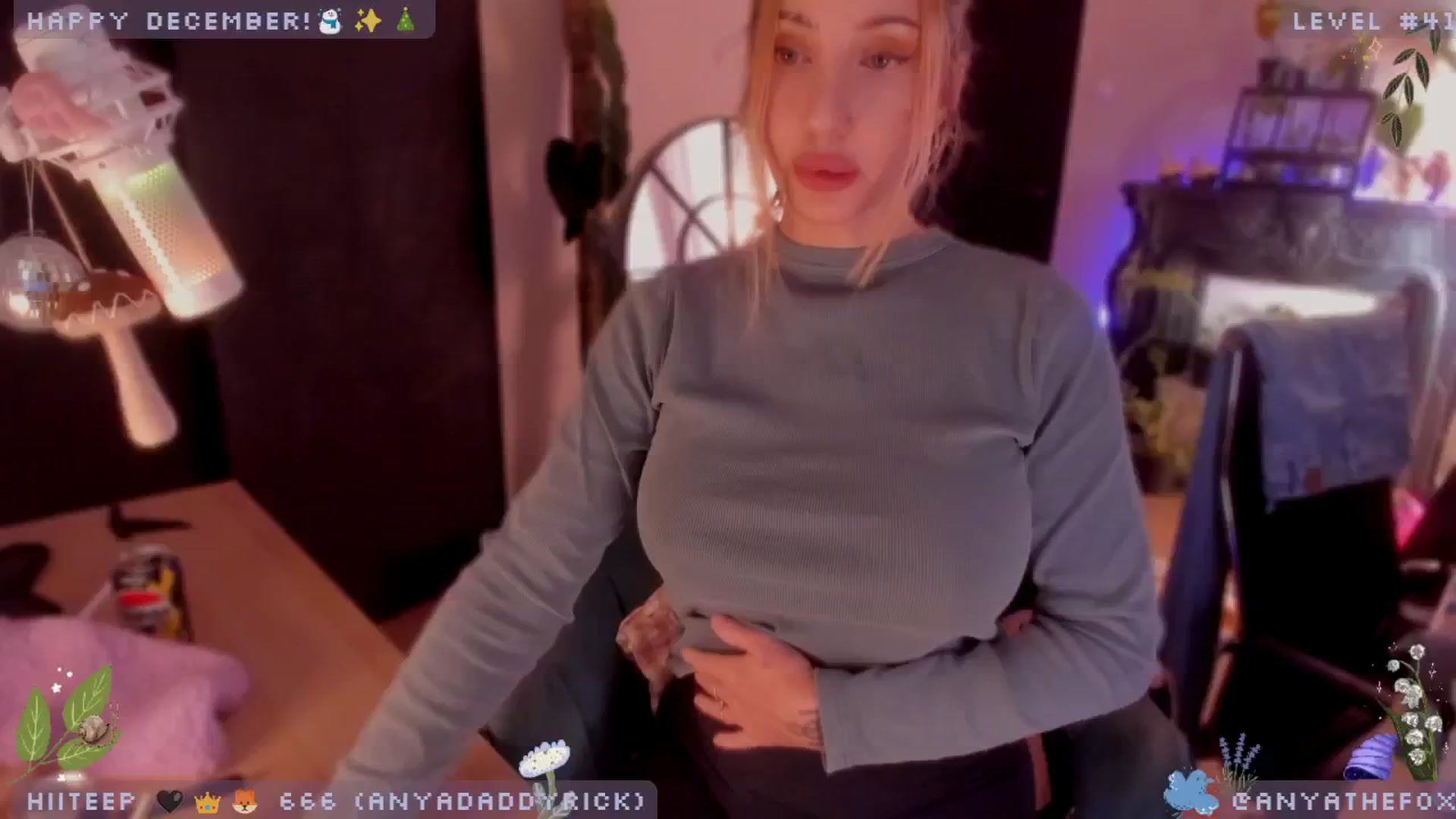 Gallery image thumbnail from TitsAhoy_'s myfreecams stream on, 12/01/2024, 10:16 image 9 of 20