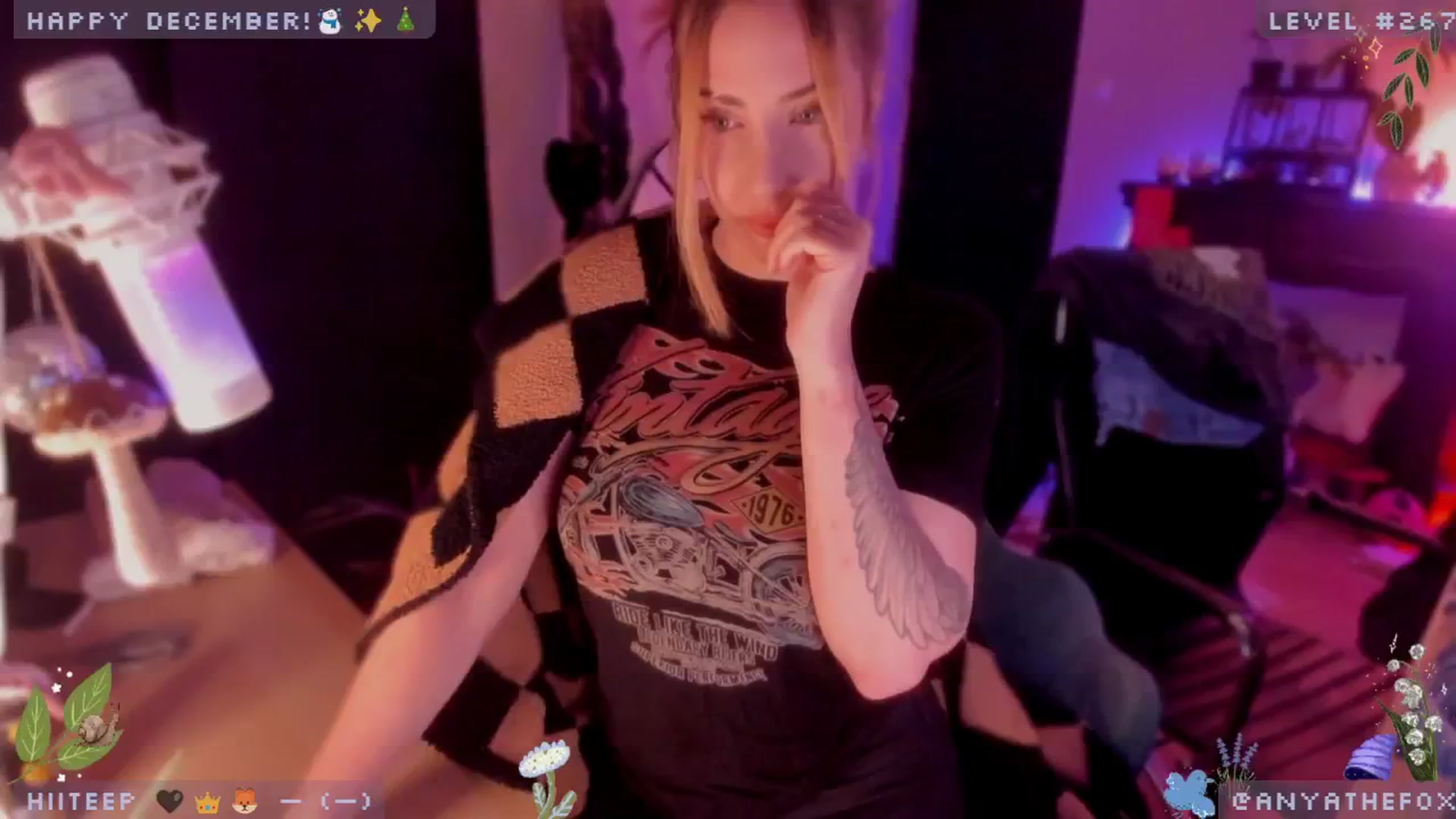 Gallery image thumbnail from TitsAhoy_'s myfreecams stream on, 12/05/2024, 08:37 image 3 of 20