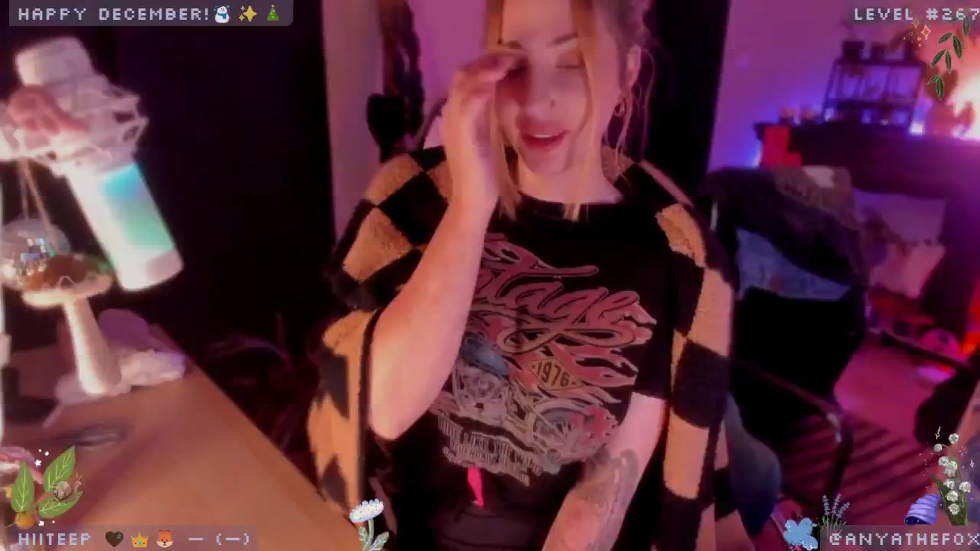 Gallery image thumbnail from TitsAhoy_'s myfreecams stream on, 12/05/2024, 08:37 image 9 of 20