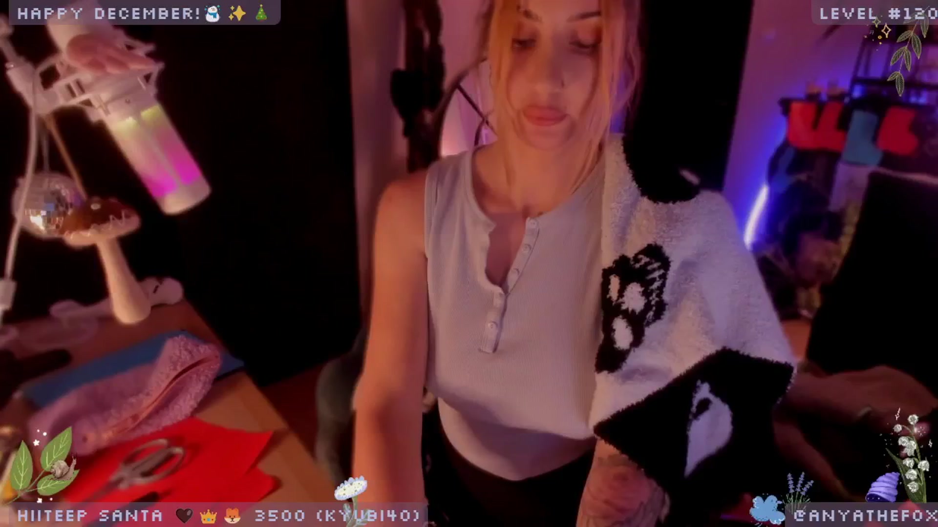 Gallery image thumbnail from TitsAhoy_'s myfreecams stream on, 12/15/2024, 11:51 image 16 of 20