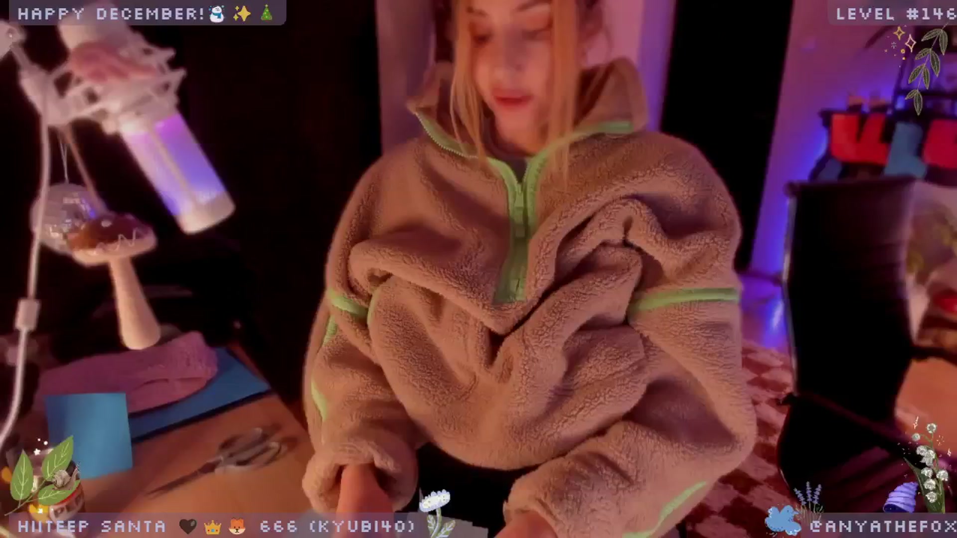 Gallery image thumbnail from TitsAhoy_'s myfreecams stream on, 12/17/2024, 10:18 image 7 of 20