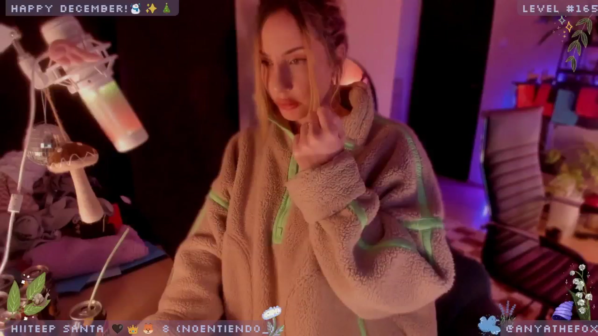 Gallery image thumbnail from TitsAhoy_'s myfreecams stream on, 12/22/2024, 08:45 image 1 of 20