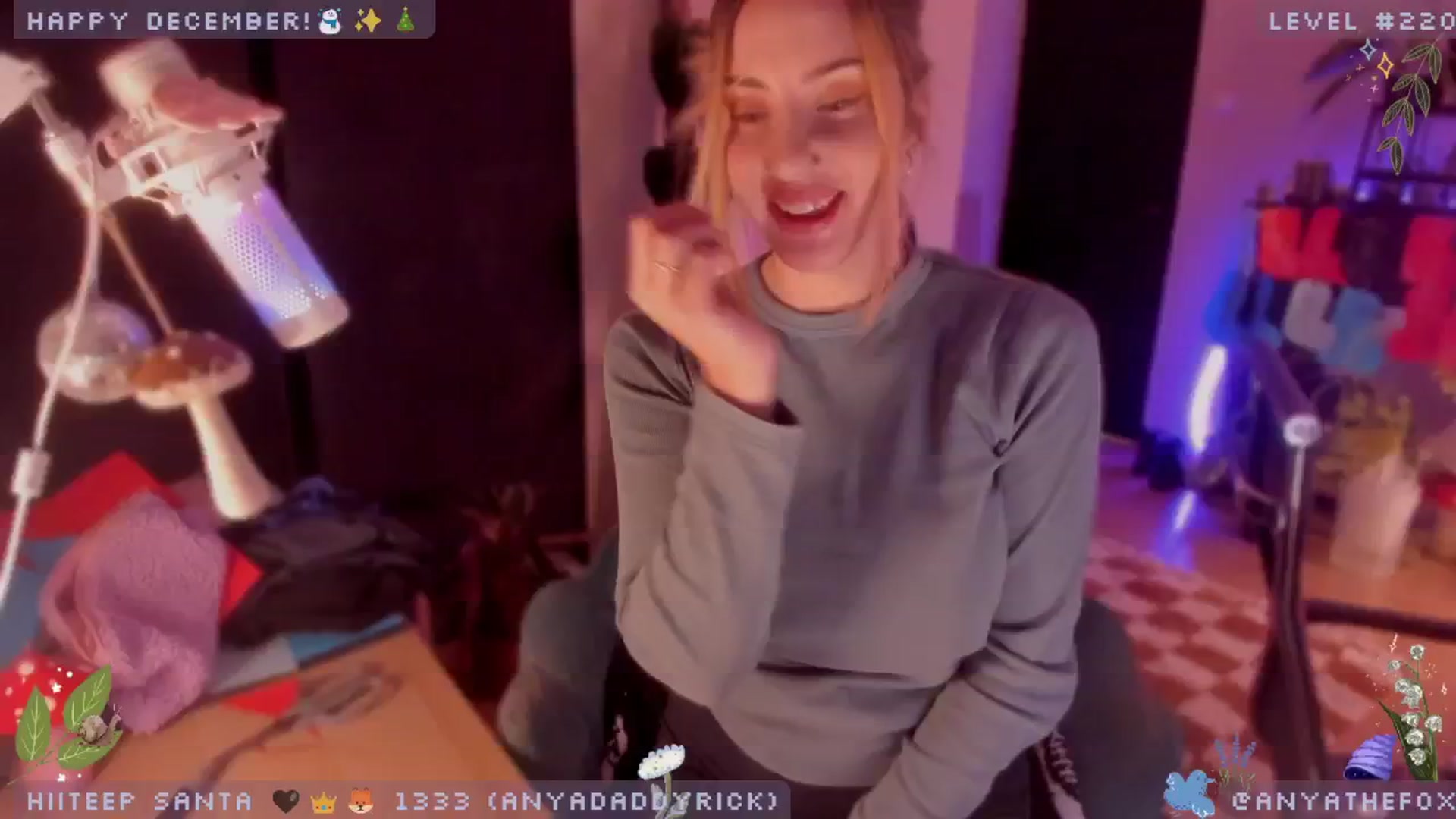 Gallery image thumbnail from TitsAhoy_'s myfreecams stream on, 12/30/2024, 10:03 image 8 of 20