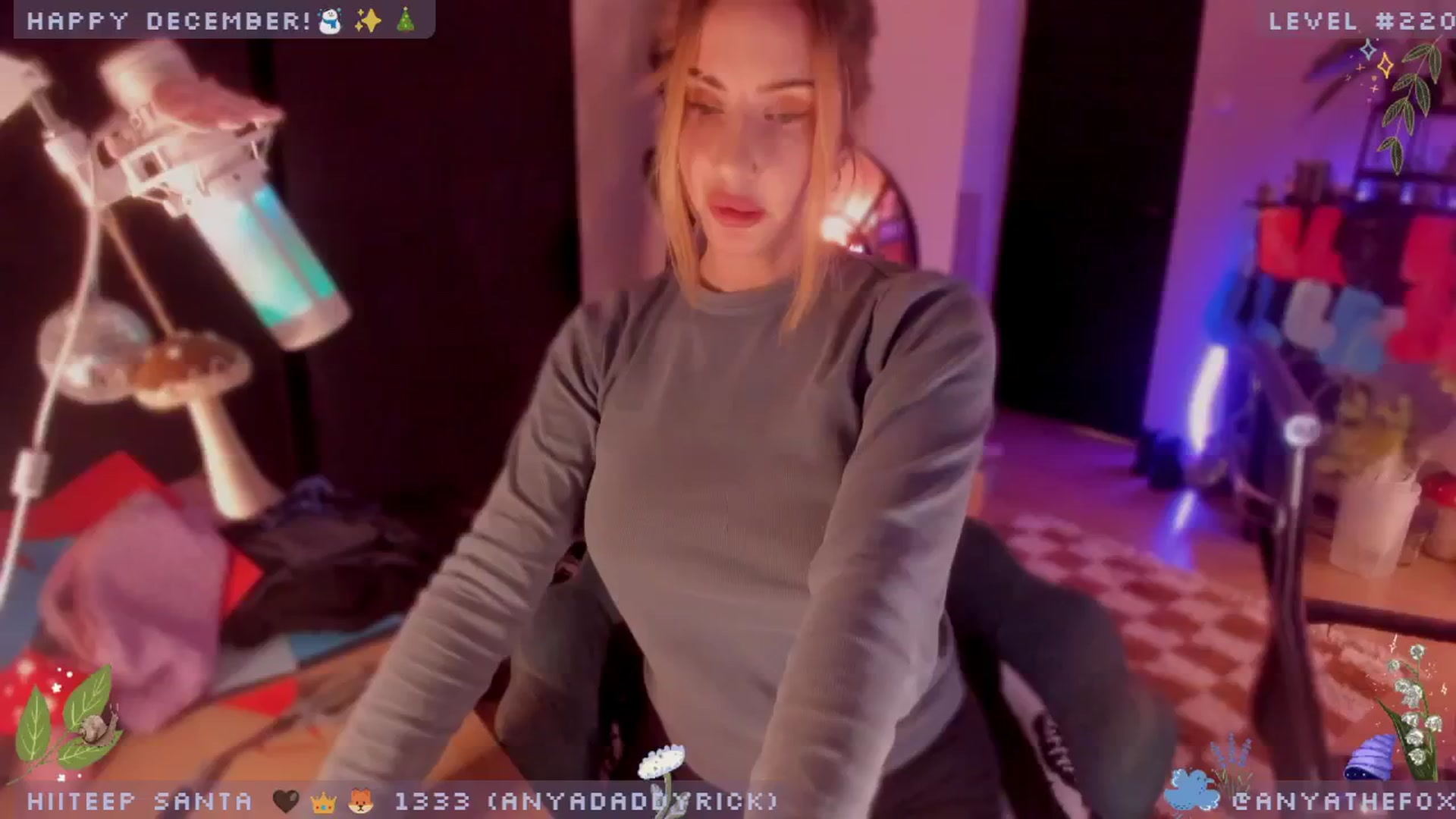 Gallery image thumbnail from TitsAhoy_'s myfreecams stream on, 12/30/2024, 10:03 image 9 of 20