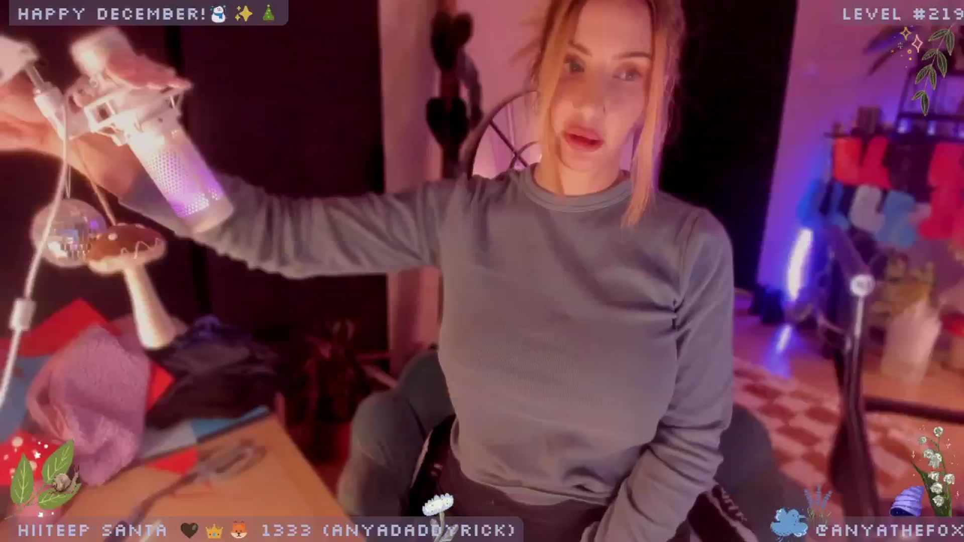 Gallery image thumbnail from TitsAhoy_'s myfreecams stream on, 12/30/2024, 10:03 image 13 of 20