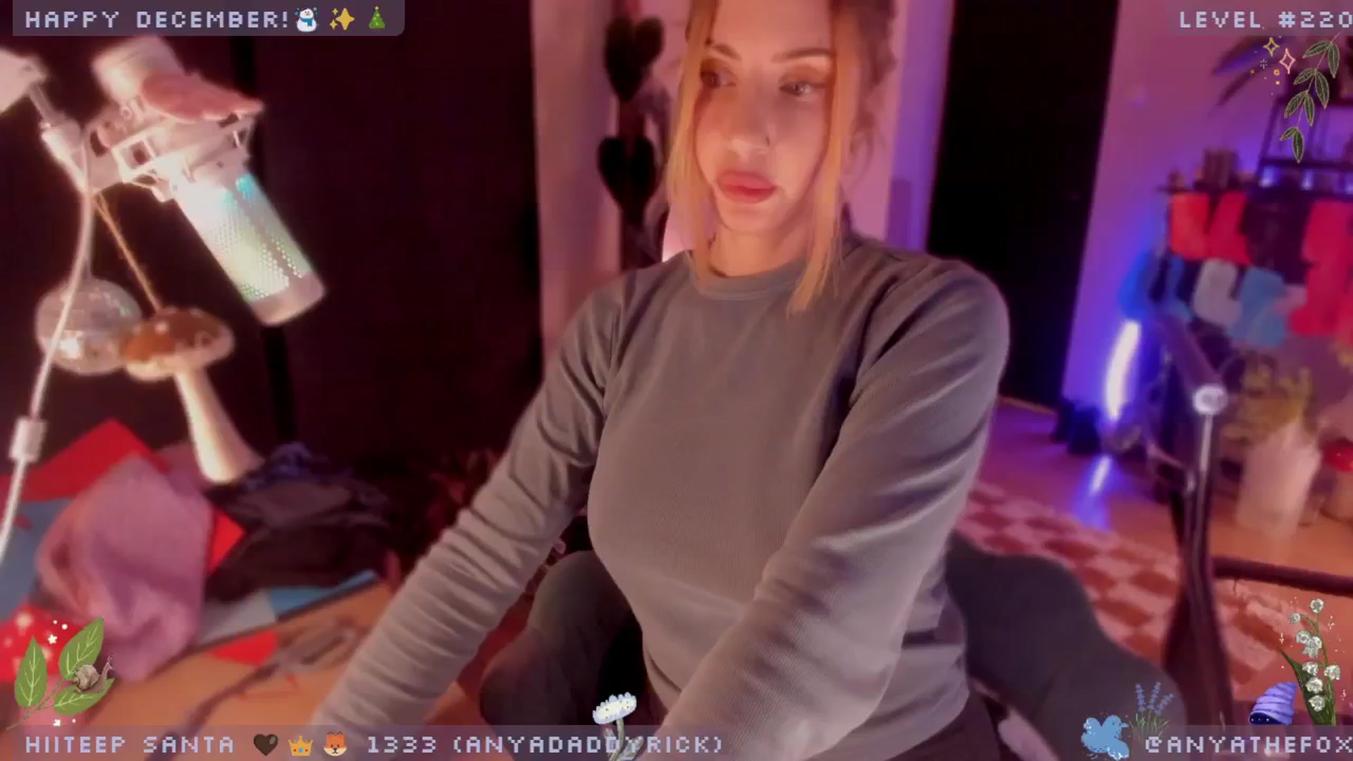 Gallery image thumbnail from TitsAhoy_'s myfreecams stream on, 12/30/2024, 10:03 image 12 of 20
