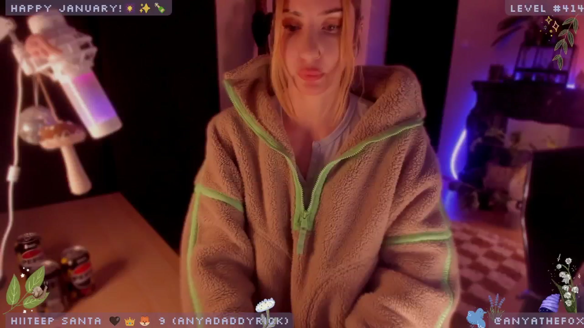 Gallery image thumbnail from TitsAhoy_'s myfreecams stream on, 01/01/2025, 11:10 image 1 of 20