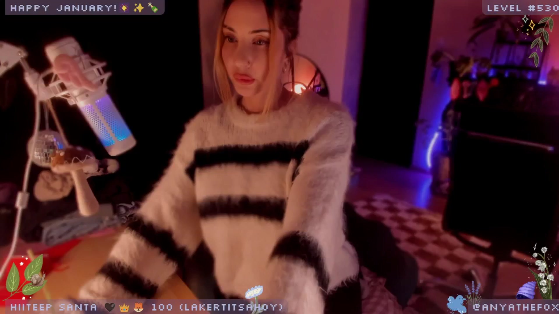 Gallery image thumbnail from TitsAhoy_'s myfreecams stream on, 01/06/2025, 07:59 image 10 of 20