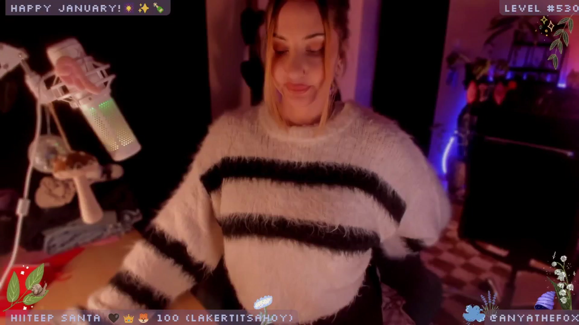 Gallery image thumbnail from TitsAhoy_'s myfreecams stream on, 01/06/2025, 07:59 image 9 of 20