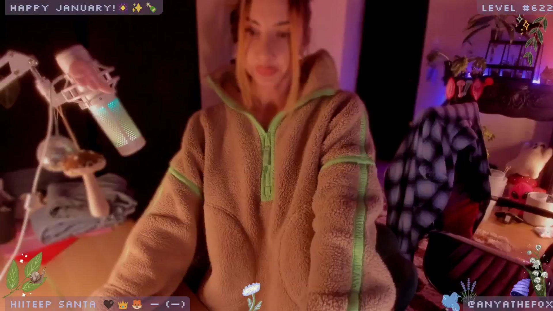 Gallery image thumbnail from TitsAhoy_'s myfreecams stream on, 01/07/2025, 08:56 image 1 of 20