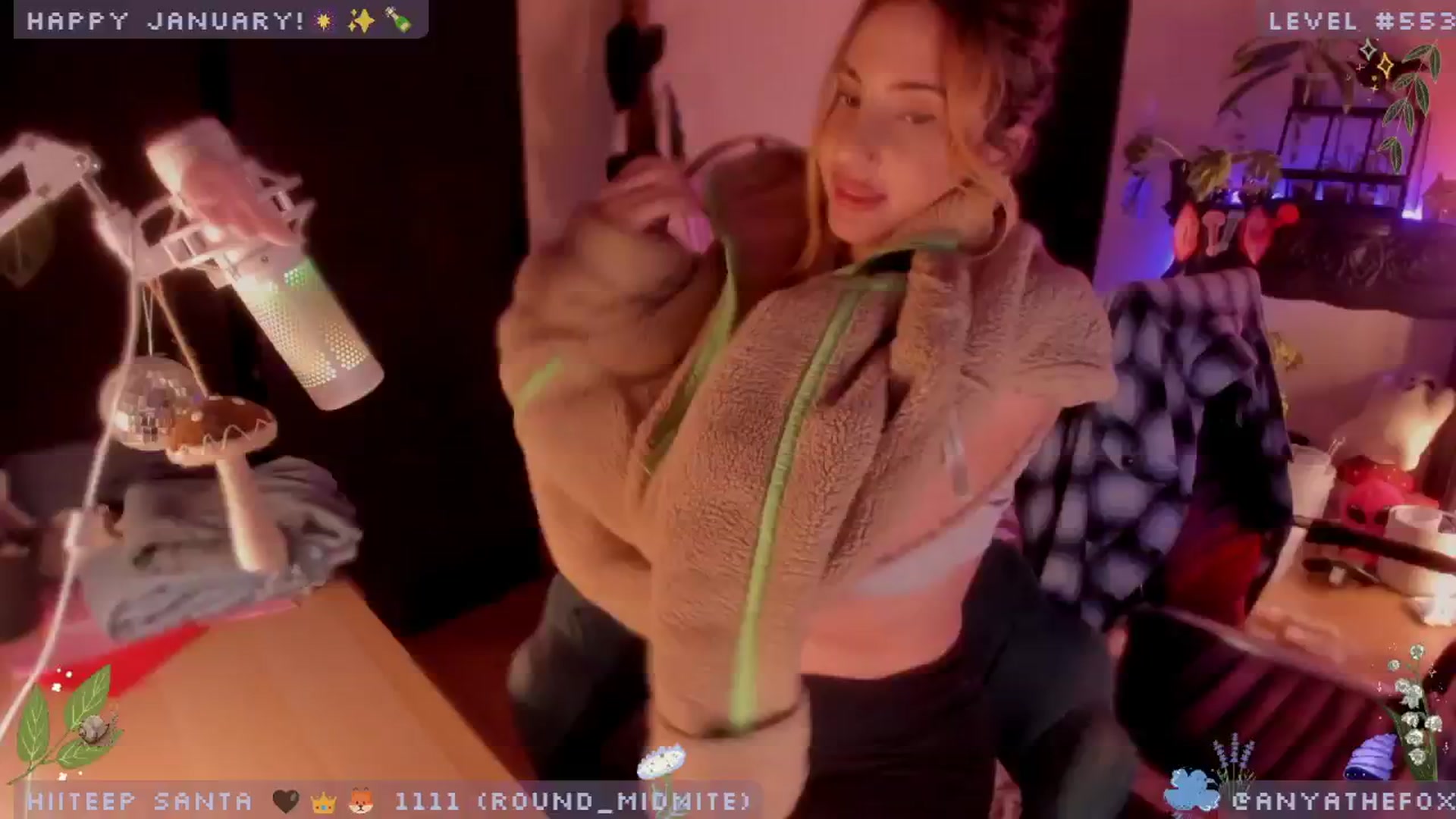 Gallery image thumbnail from TitsAhoy_'s myfreecams stream on, 01/07/2025, 08:56 image 14 of 20