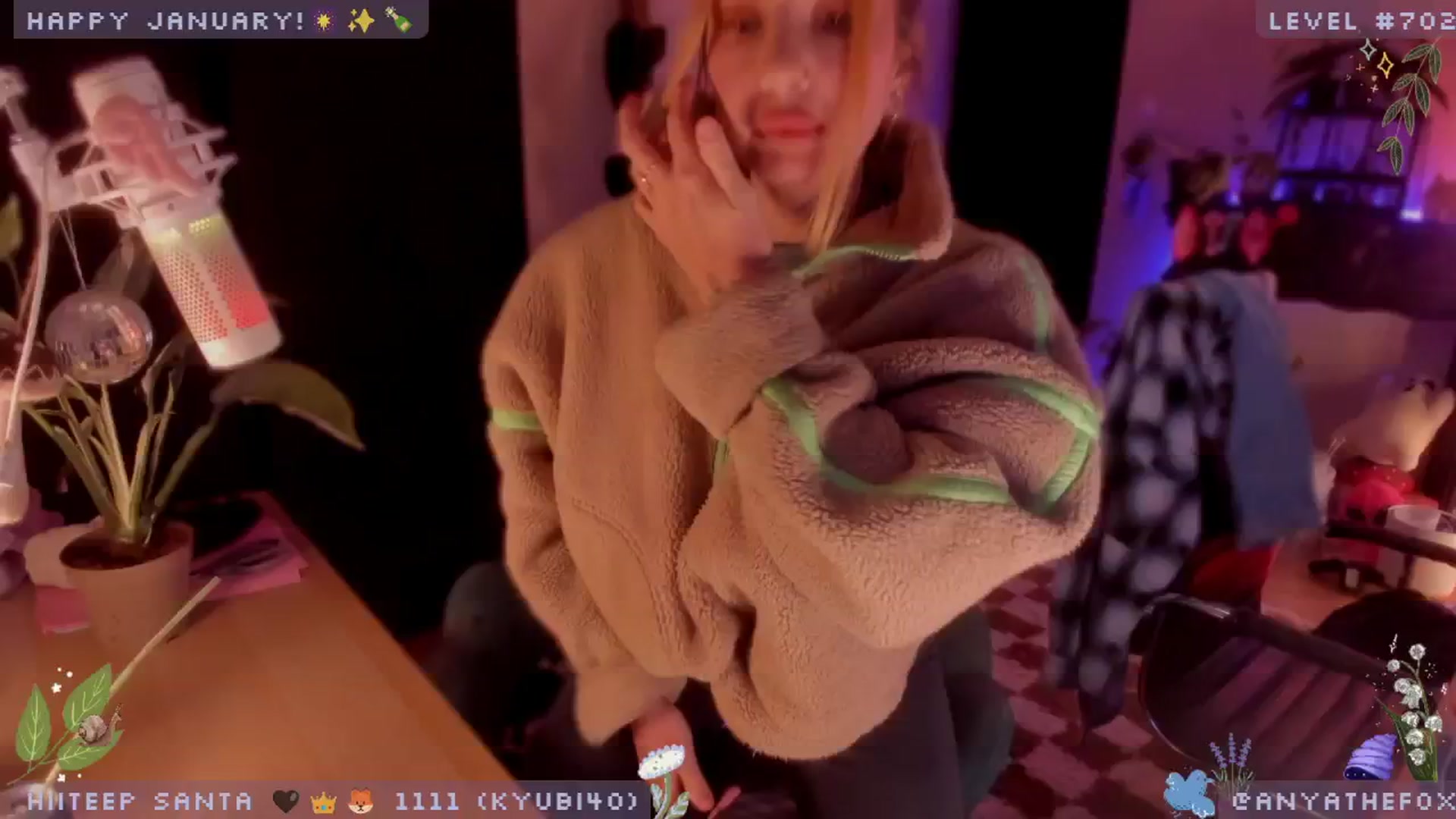 Gallery image thumbnail from TitsAhoy_'s myfreecams stream on, 01/09/2025, 09:18 image 1 of 20