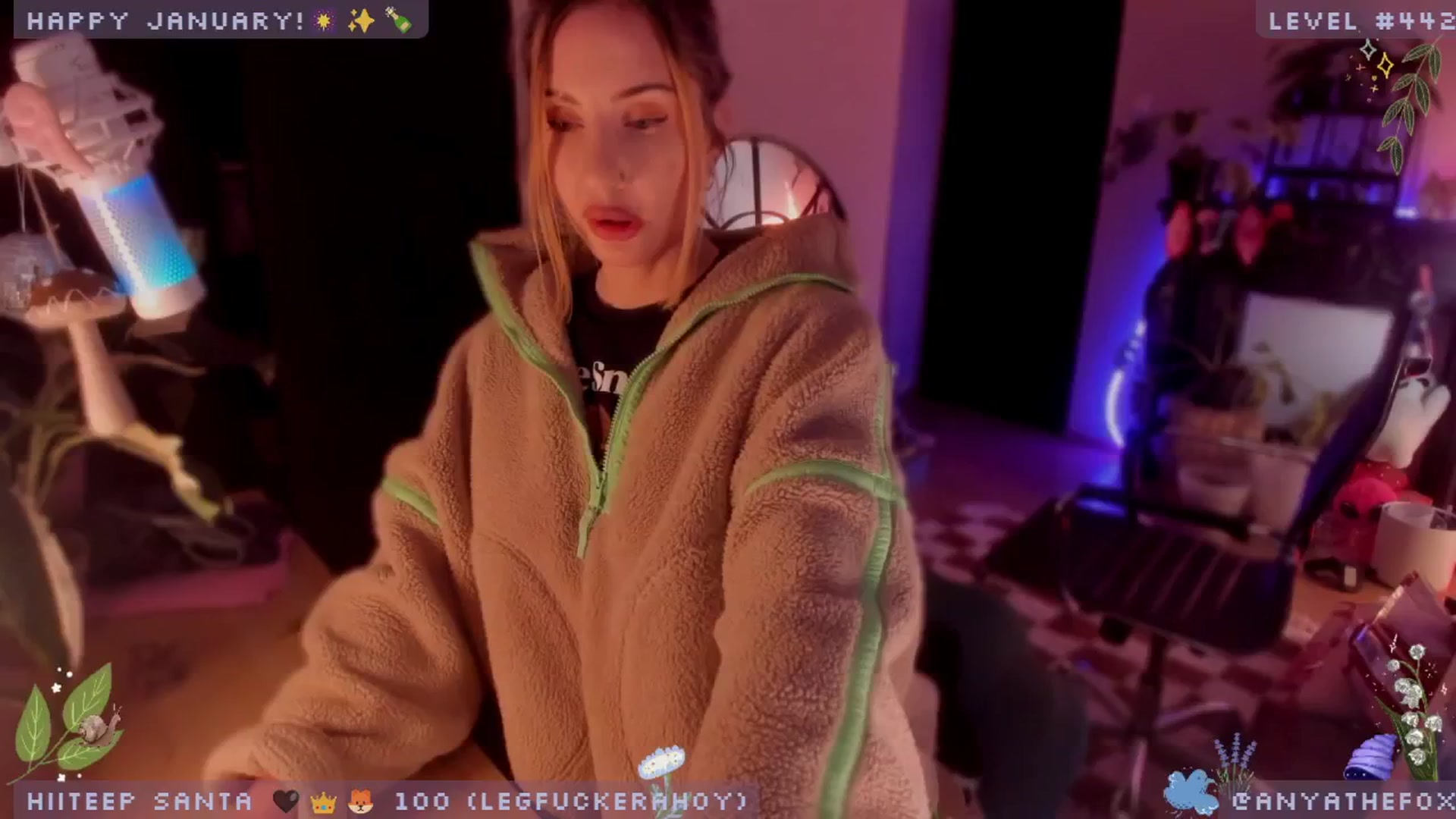 Gallery image thumbnail from TitsAhoy_'s myfreecams stream on, 01/11/2025, 09:58 image 10 of 20