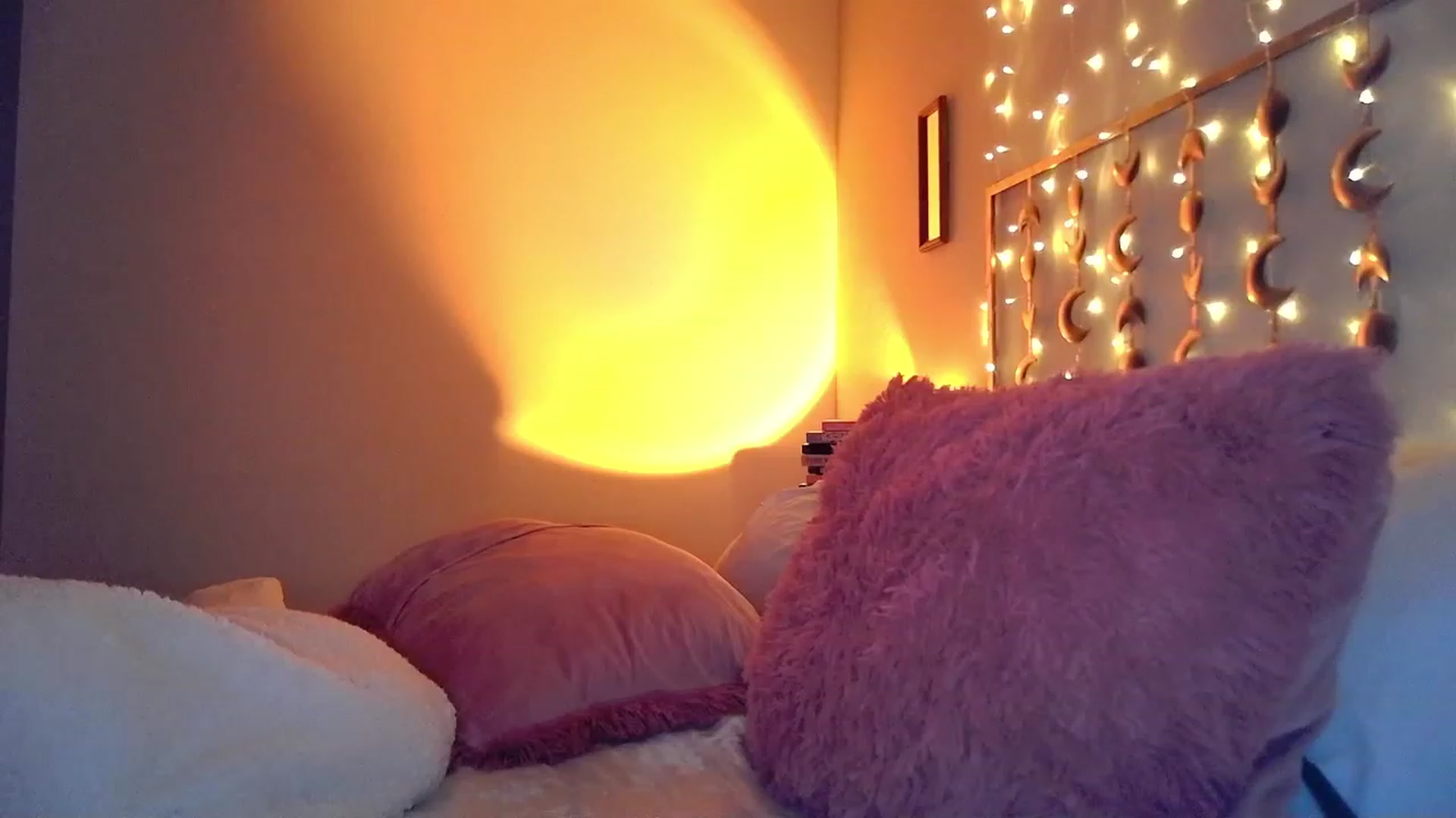 Gallery image thumbnail from TitsMcgeee's myfreecams stream on, 11/16/2022, 08:25 image 10 of 20