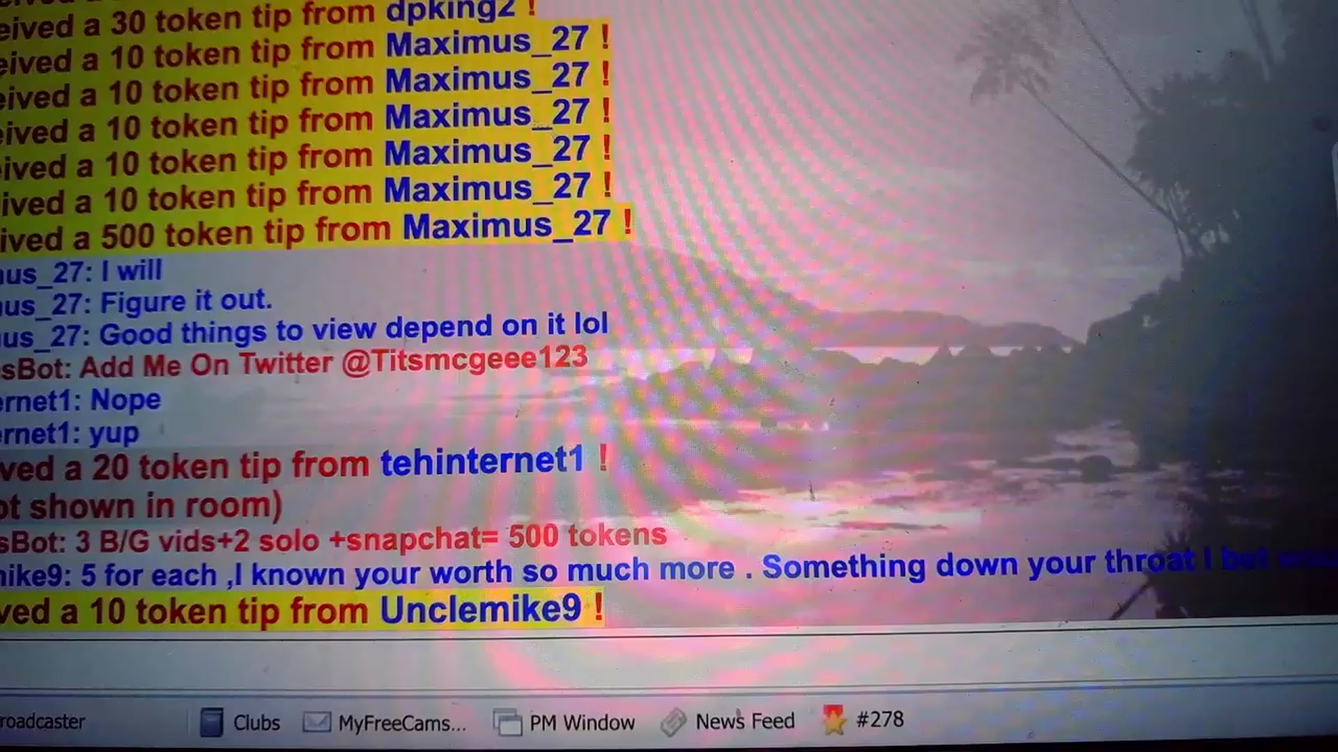 Gallery image thumbnail from TitsMcgeee's myfreecams stream on, 12/21/2022, 06:48 image 16 of 20