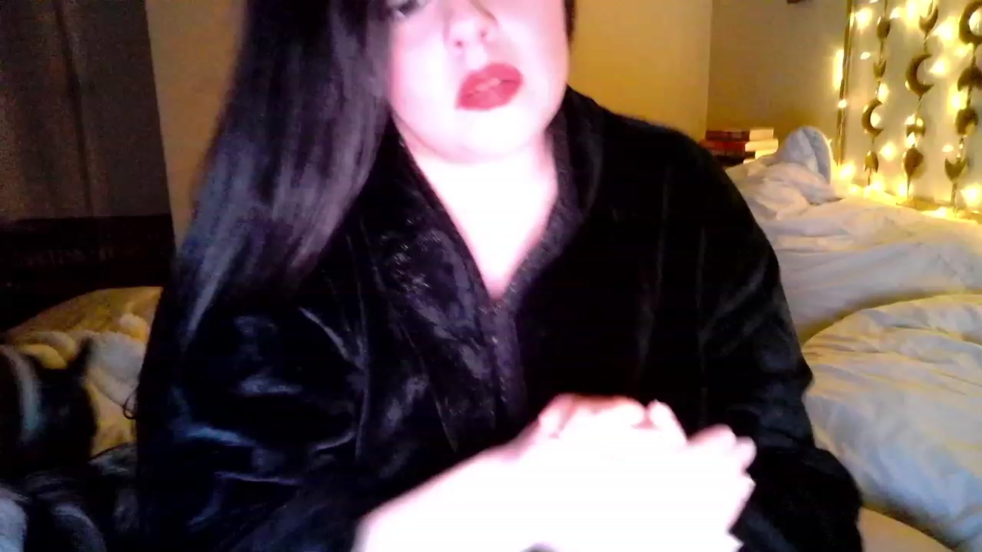 Gallery image thumbnail from TitsMcgeee's myfreecams stream on, 01/05/2023, 03:03 image 15 of 20