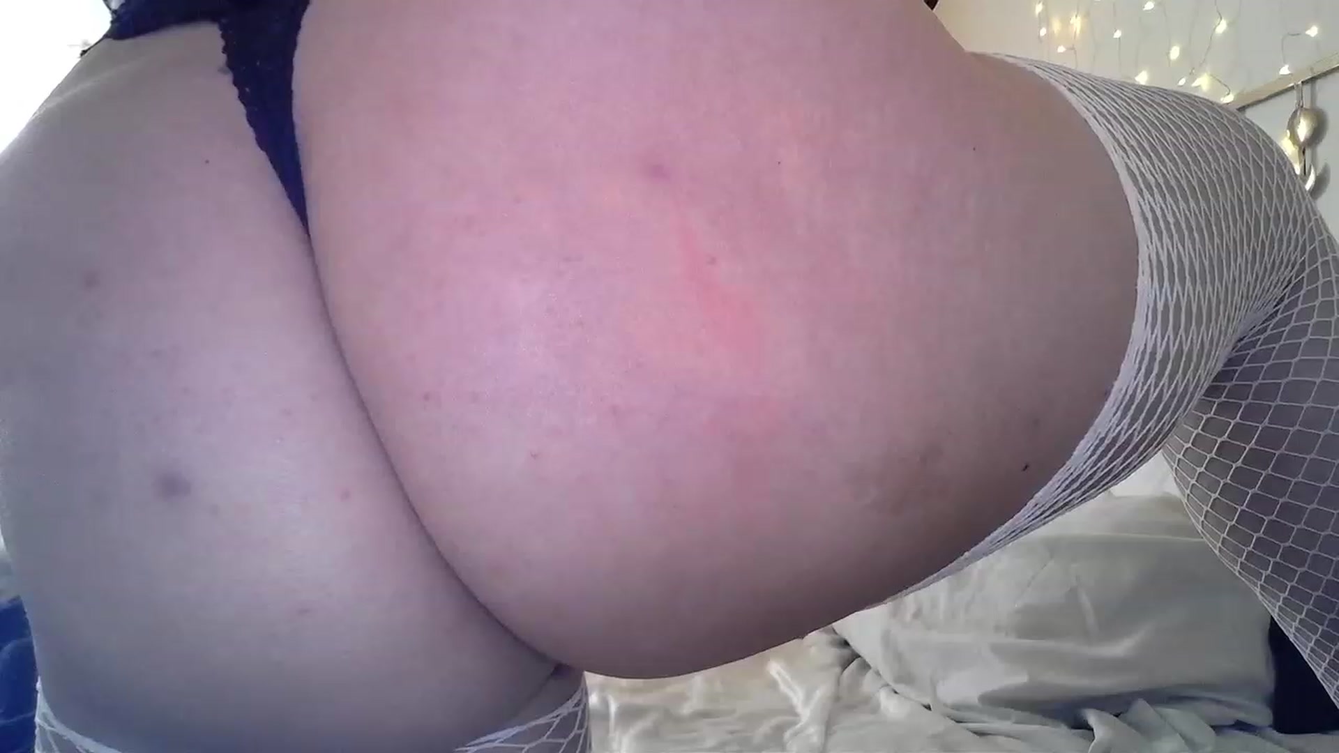 Gallery image thumbnail from TitsMcgeee's myfreecams stream on, 02/17/2023, 22:43 image 5 of 20