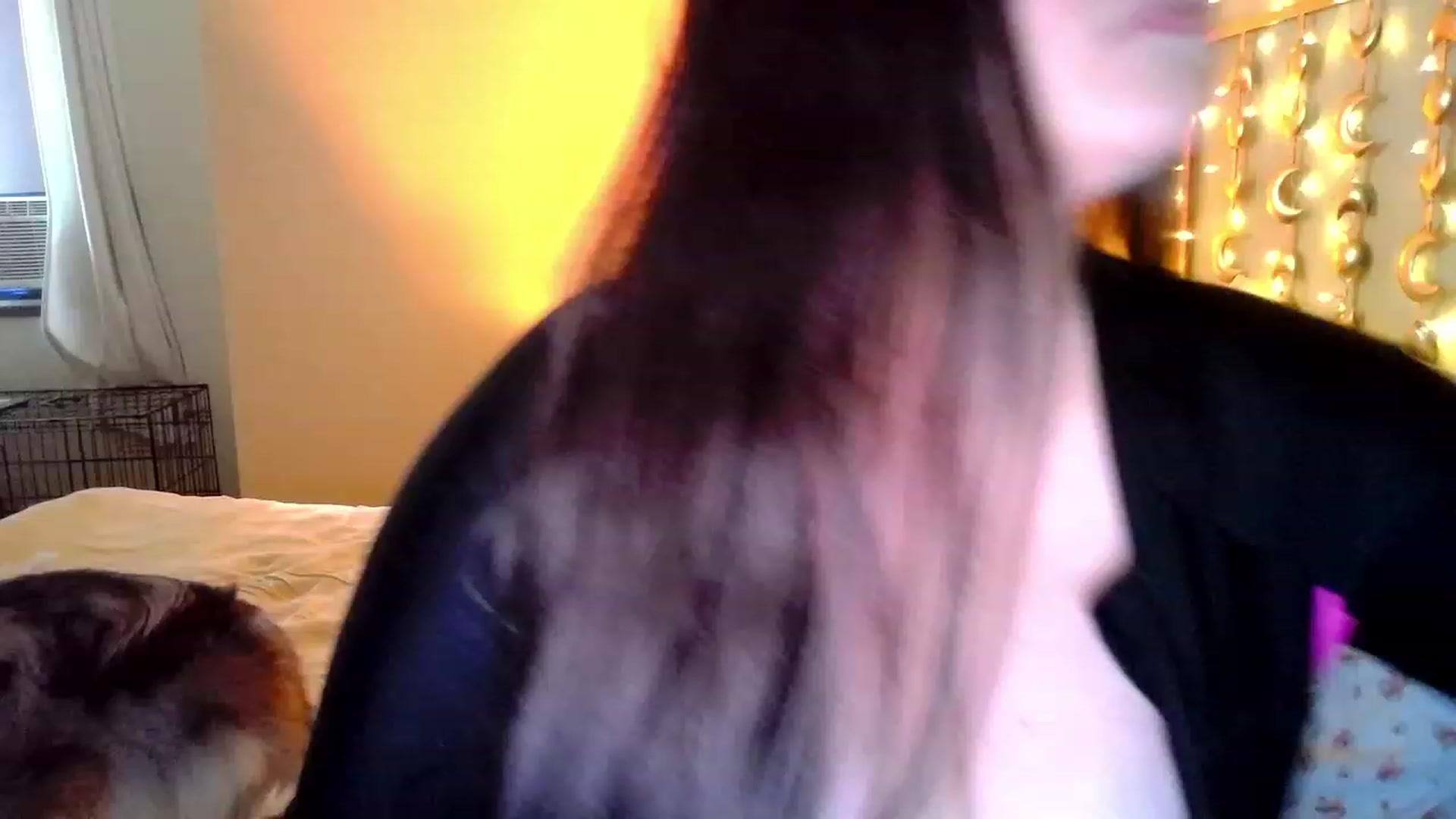 Gallery image thumbnail from TitsMcgeee's myfreecams stream on, 06/25/2023, 16:43 image 17 of 20