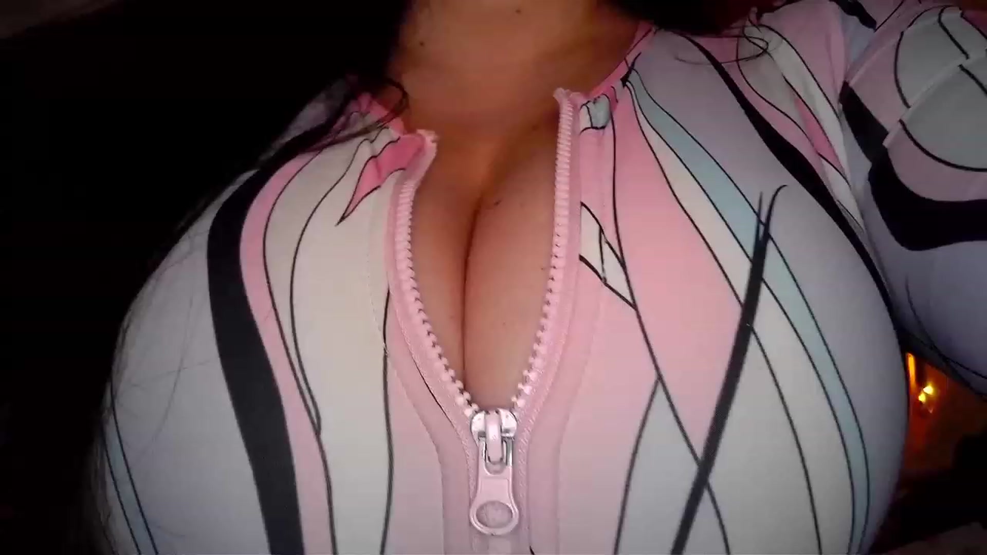 Gallery image thumbnail from TitsMcgeee's myfreecams stream on, 07/01/2023, 20:48 image 5 of 20