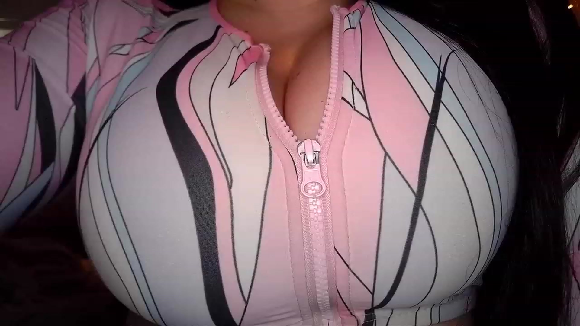 Gallery image thumbnail from TitsMcgeee's myfreecams stream on, 07/01/2023, 20:48 image 7 of 20