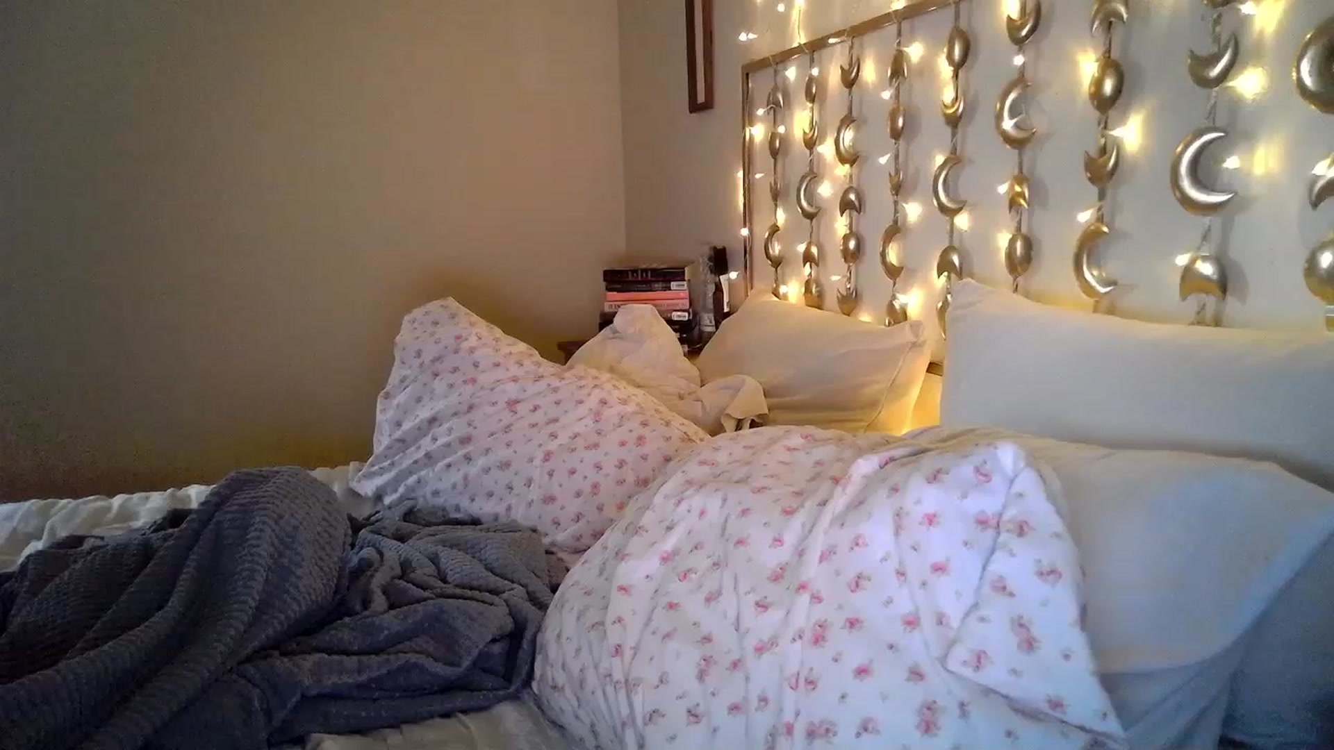 Gallery image thumbnail from TitsMcgeee's myfreecams stream on, 07/30/2023, 19:35 image 2 of 20