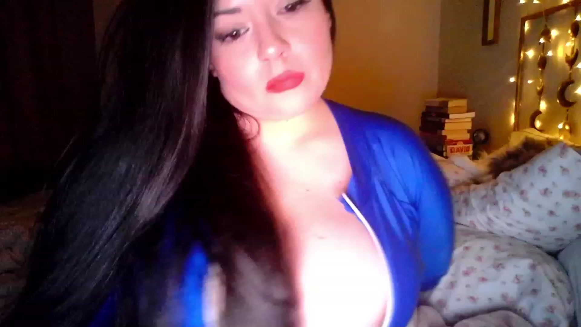 Gallery image thumbnail from TitsMcgeee's myfreecams stream on, 12/02/2023, 10:11 image 3 of 20