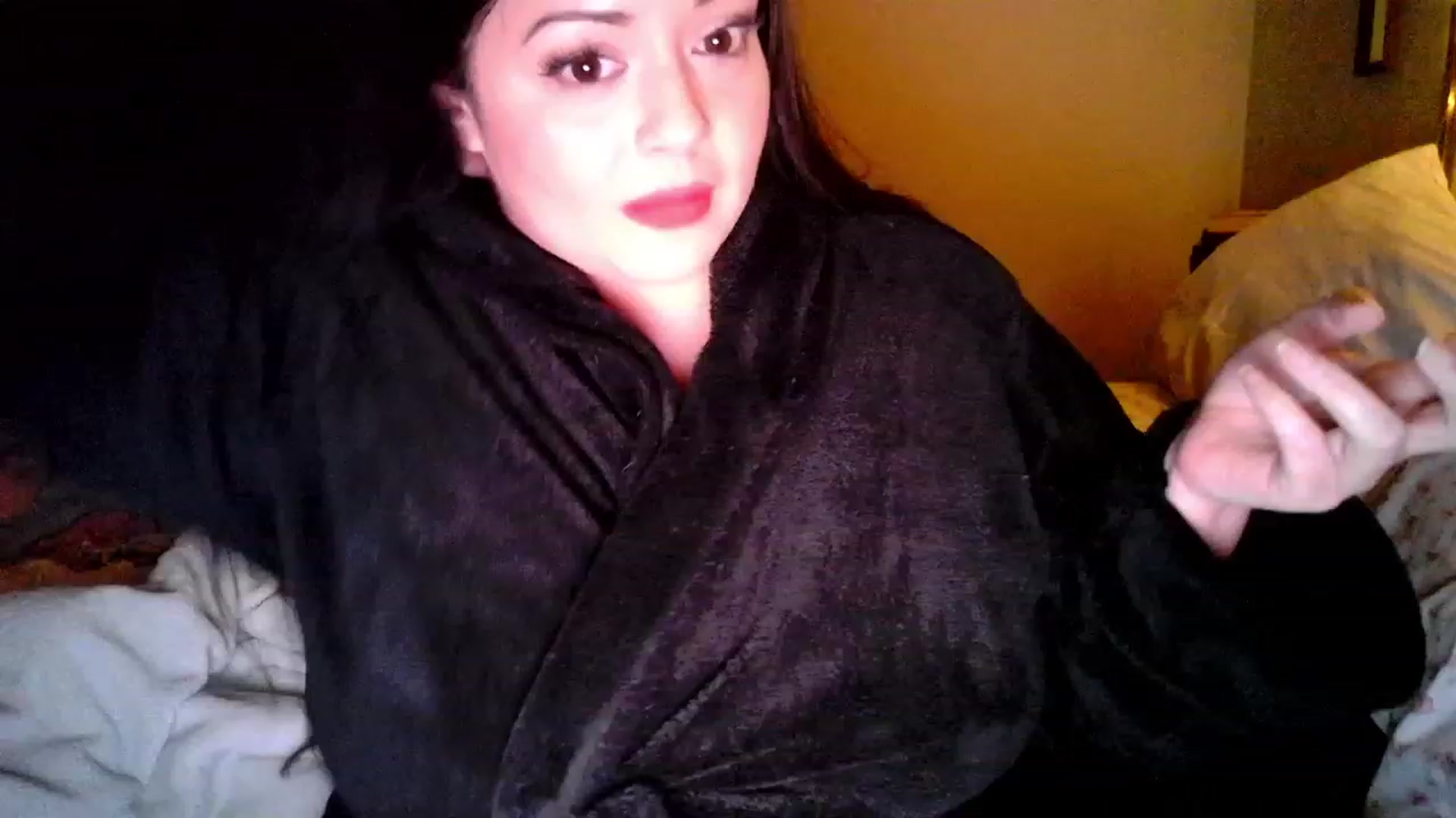 Gallery image thumbnail from TitsMcgeee's myfreecams stream on, 12/12/2023, 08:03 image 1 of 20