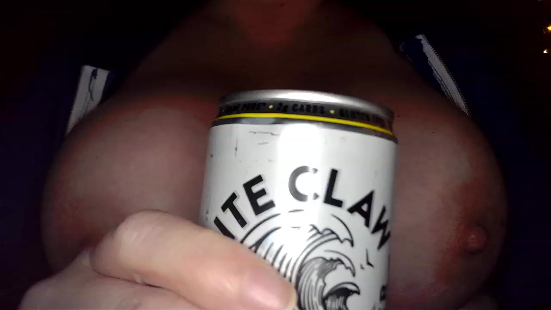 Gallery image thumbnail from TitsMcgeee's myfreecams stream on, 12/28/2023, 06:25 image 5 of 20