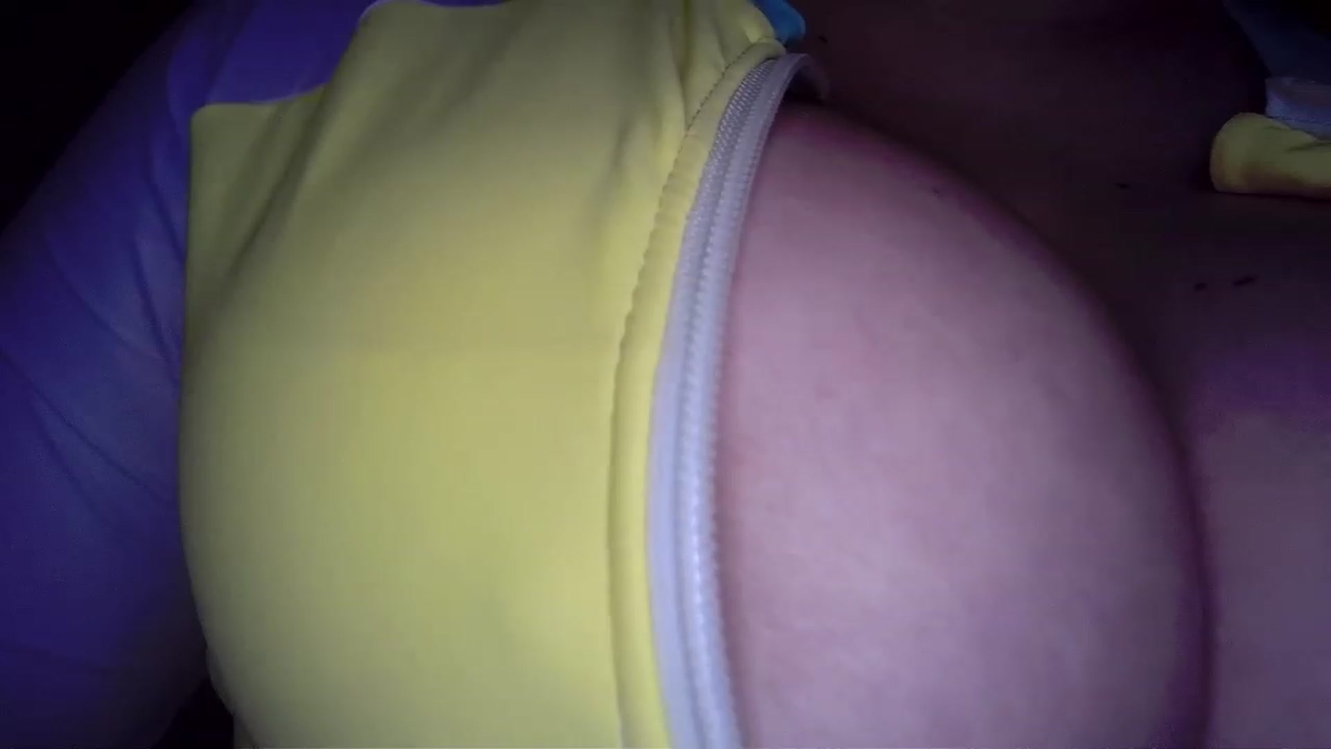 Gallery image thumbnail from TitsMcgeee's myfreecams stream on, 01/08/2024, 05:15 image 6 of 20
