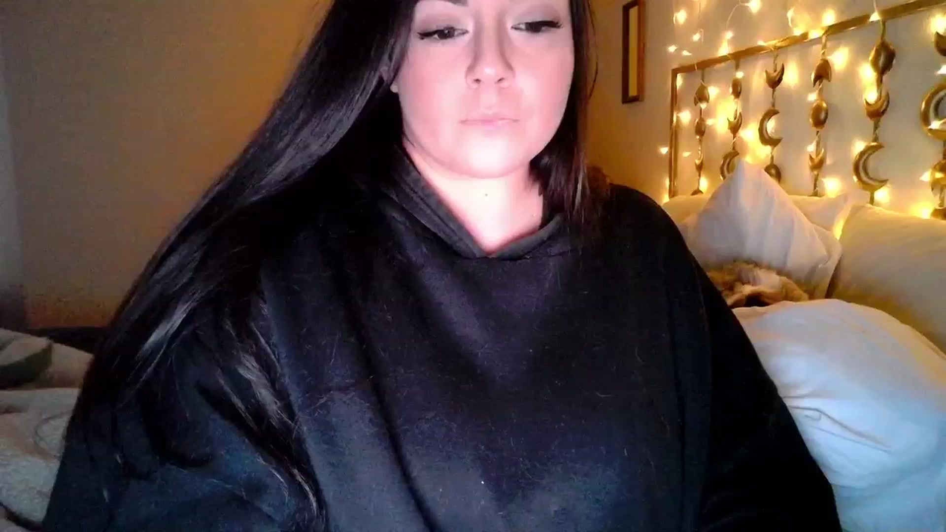 Gallery image thumbnail from TitsMcgeee's myfreecams stream on, 01/26/2024, 22:31 image 1 of 20