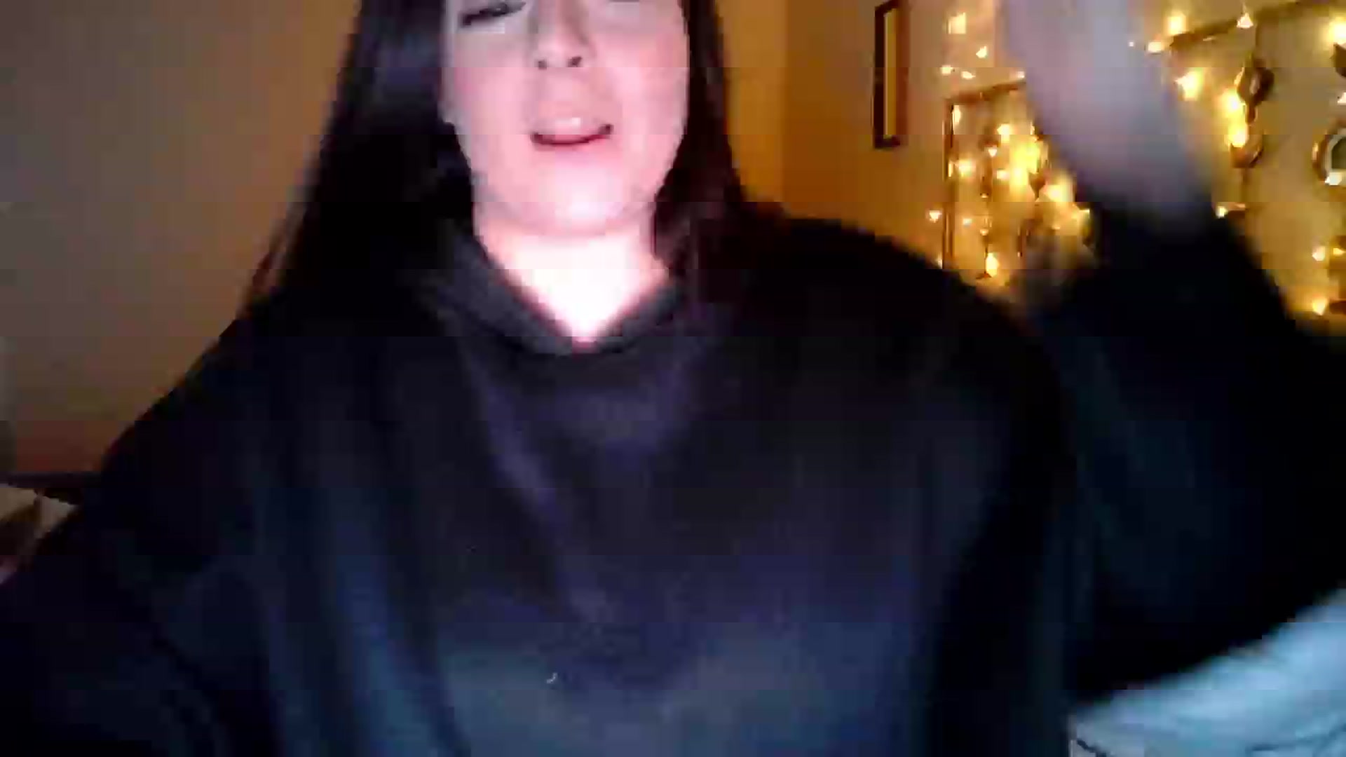 Gallery image thumbnail from TitsMcgeee's myfreecams stream on, 01/26/2024, 22:31 image 2 of 20