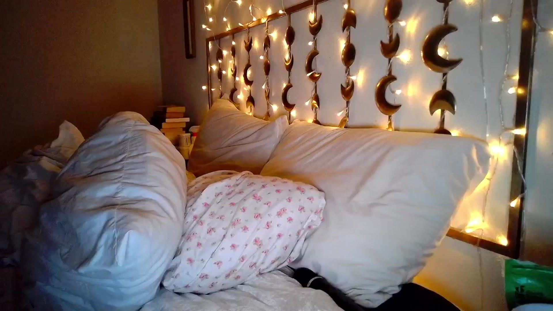 Gallery image thumbnail from TitsMcgeee's myfreecams stream on, 03/03/2024, 03:24 image 17 of 20
