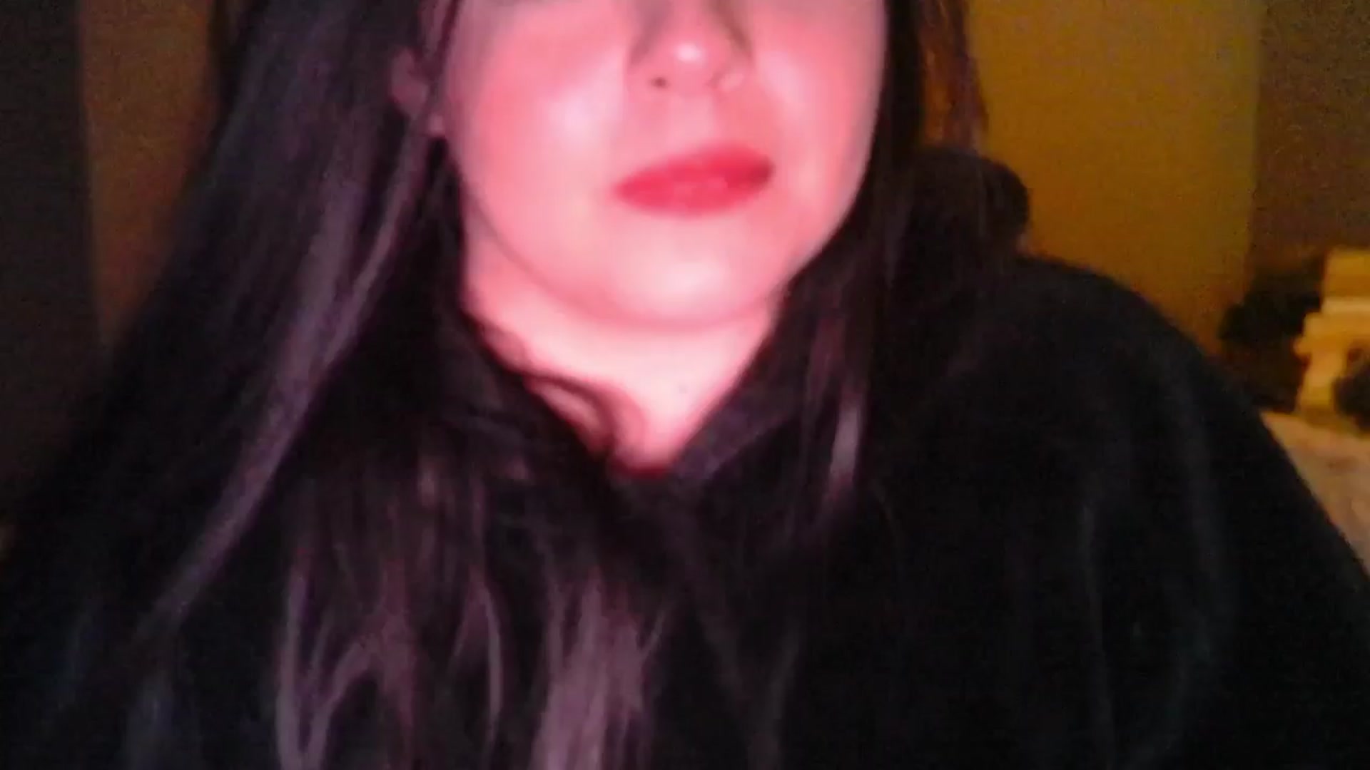 Gallery image thumbnail from TitsMcgeee's myfreecams stream on, 04/11/2024, 06:14 image 9 of 20