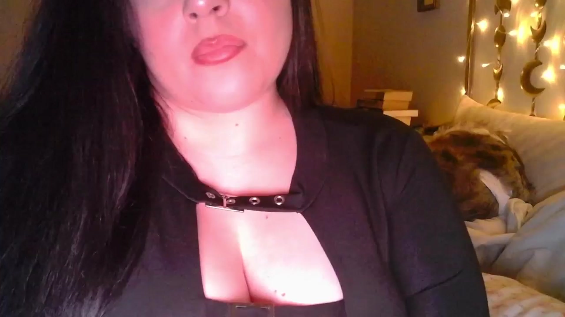 Gallery image thumbnail from TitsMcgeee's myfreecams stream on, 04/12/2024, 03:24 image 14 of 20