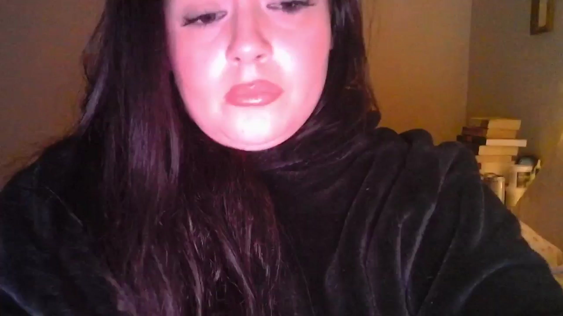 Gallery image thumbnail from TitsMcgeee's myfreecams stream on, 04/21/2024, 06:08 image 16 of 20