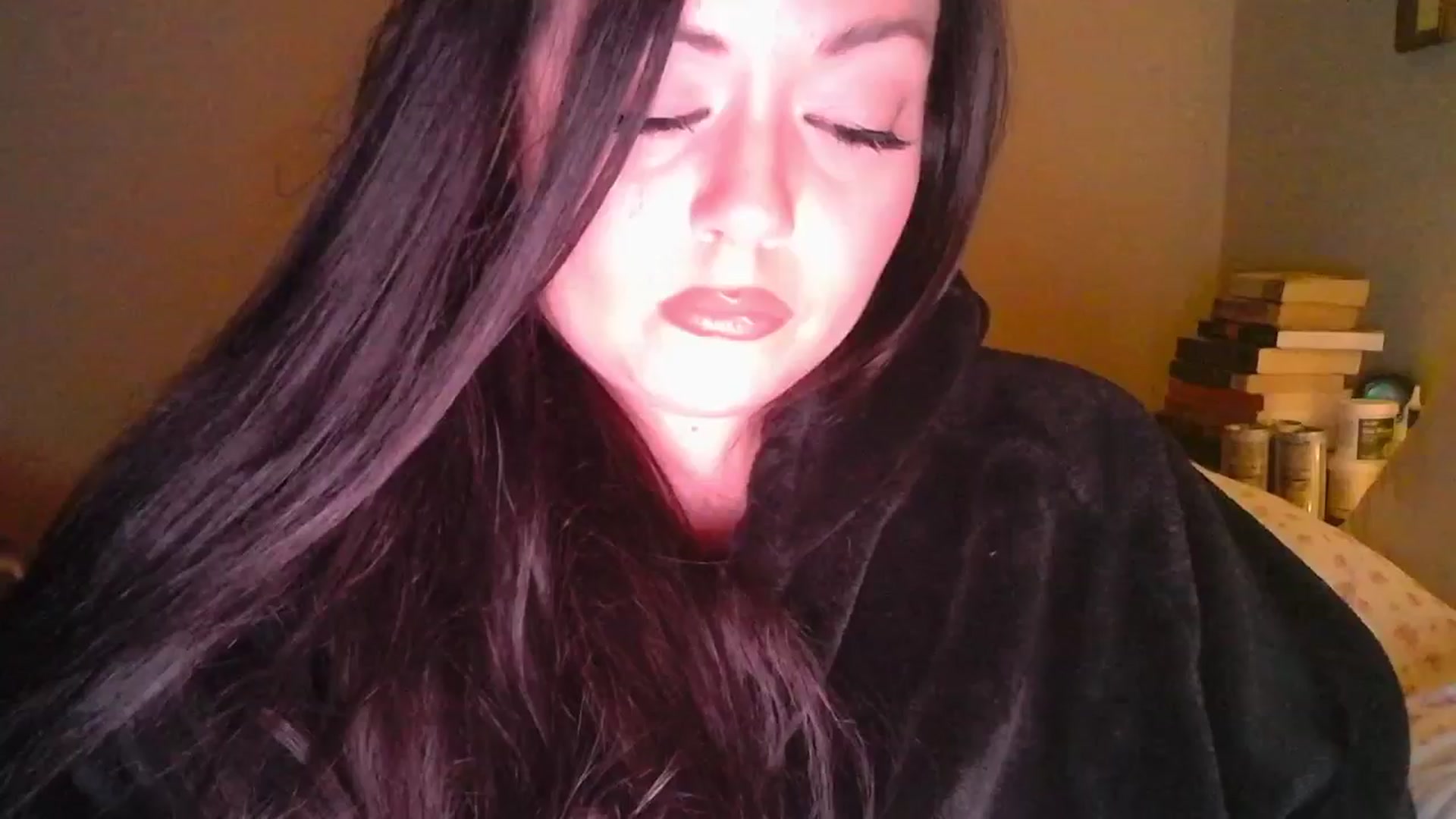 Gallery image thumbnail from TitsMcgeee's myfreecams stream on, 04/21/2024, 06:08 image 13 of 20