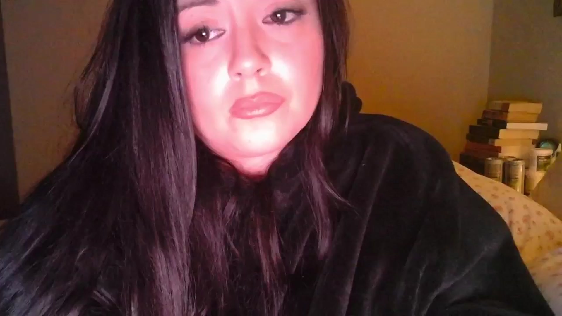 Gallery image thumbnail from TitsMcgeee's myfreecams stream on, 04/21/2024, 06:08 image 19 of 20