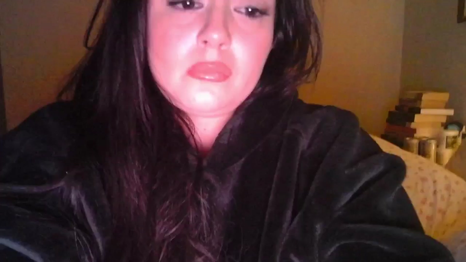Gallery image thumbnail from TitsMcgeee's myfreecams stream on, 04/21/2024, 06:08 image 8 of 20
