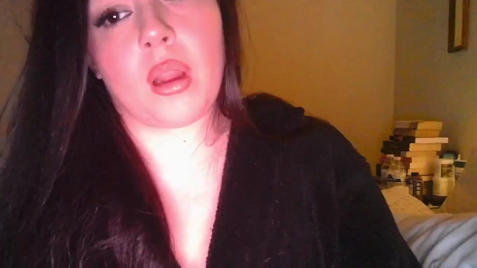 Gallery image thumbnail from TitsMcgeee's myfreecams stream on, 04/27/2024, 23:18 image 19 of 20