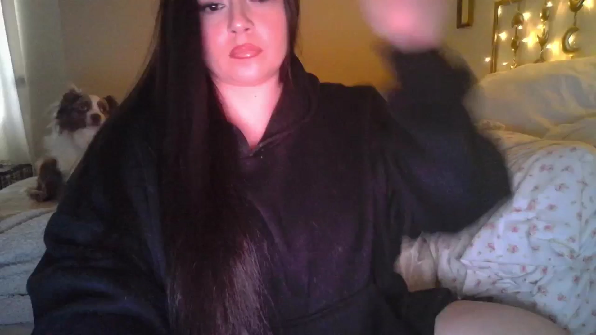 Gallery image thumbnail from TitsMcgeee's myfreecams stream on, 05/09/2024, 23:06 image 8 of 20