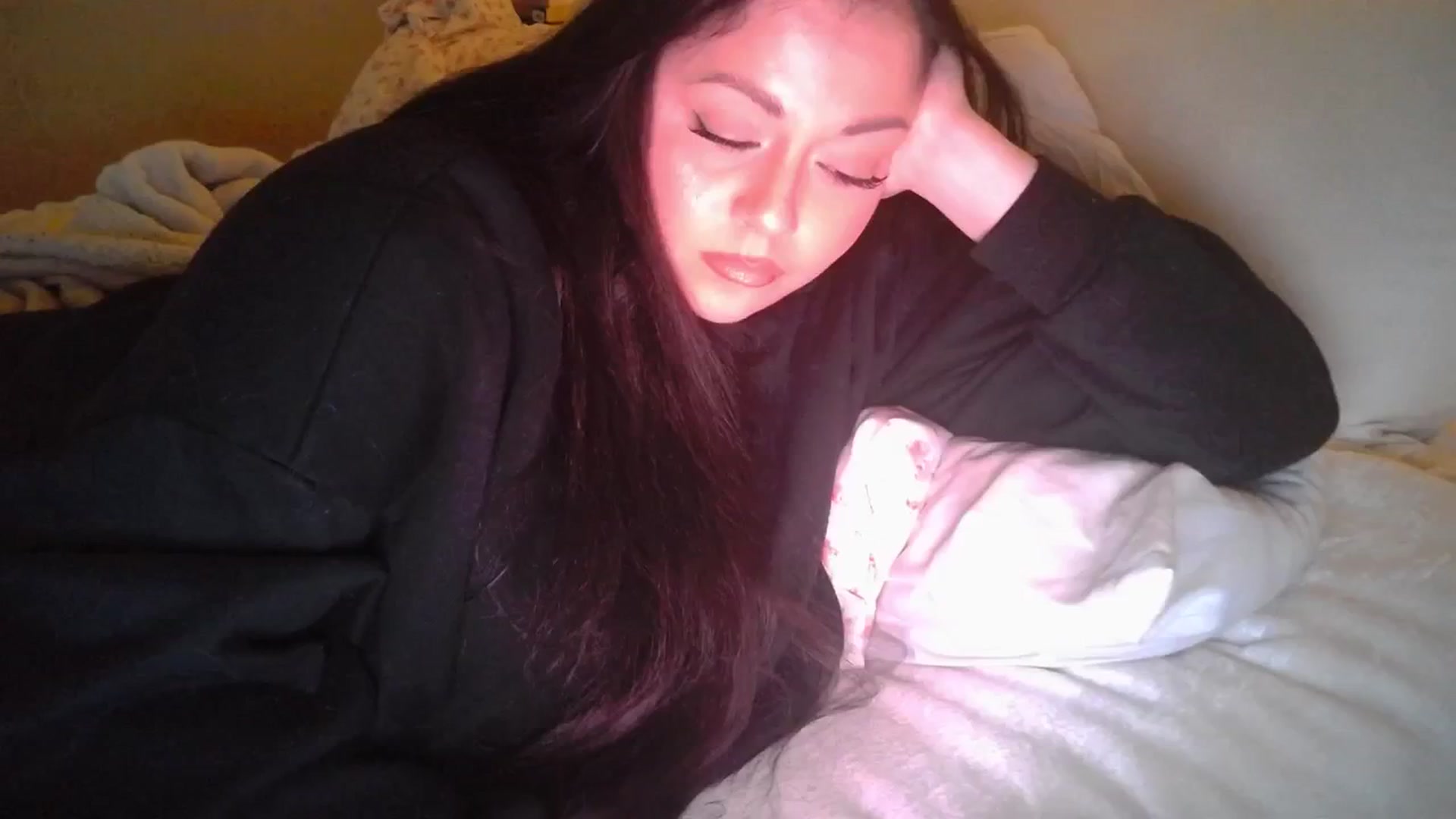 Gallery image thumbnail from TitsMcgeee's myfreecams stream on, 05/09/2024, 23:06 image 17 of 20