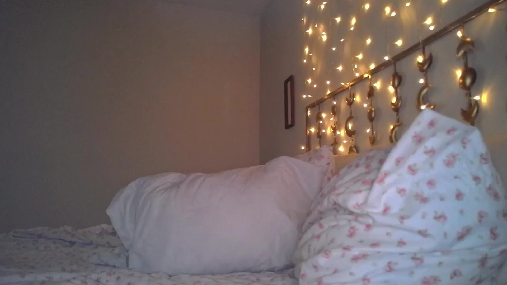 Gallery image thumbnail from TitsMcgeee's myfreecams stream on, 06/24/2024, 21:35 image 4 of 20