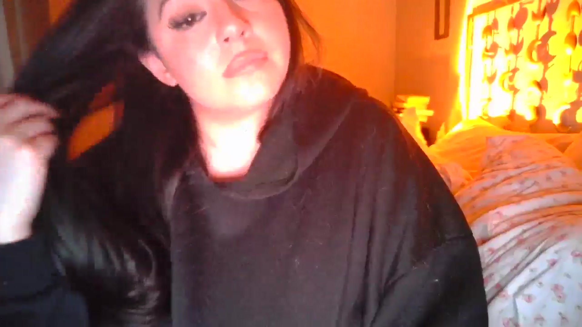 Gallery image thumbnail from TitsMcgeee's myfreecams stream on, 07/02/2024, 03:56 image 12 of 20