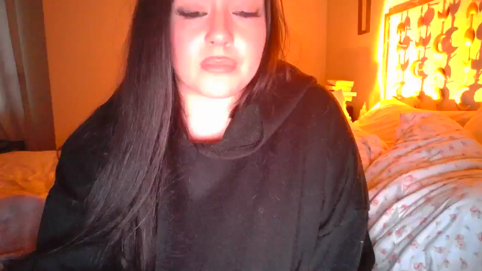 Gallery image thumbnail from TitsMcgeee's myfreecams stream on, 07/02/2024, 03:56 image 9 of 20