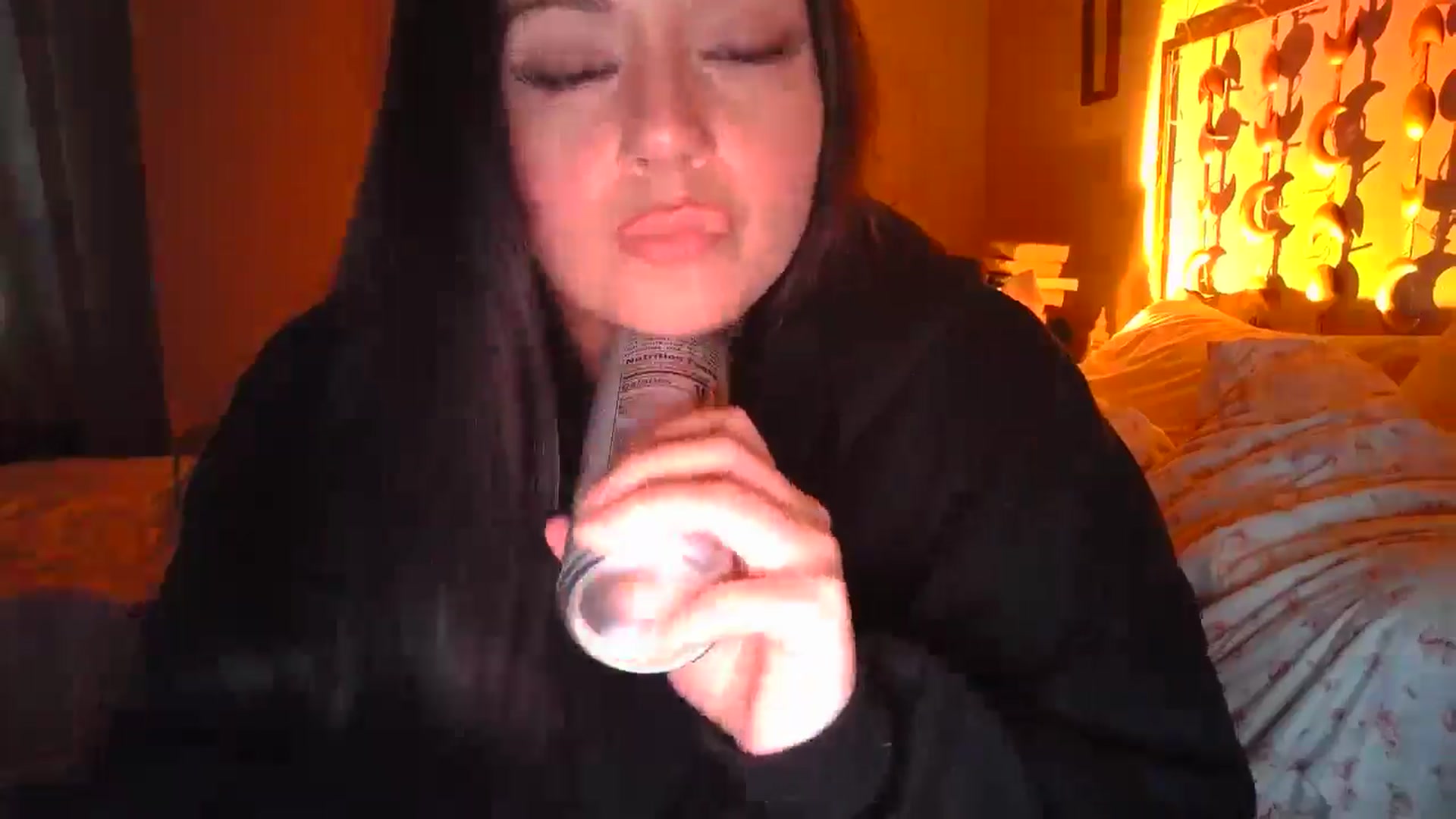 Gallery image thumbnail from TitsMcgeee's myfreecams stream on, 07/02/2024, 03:56 image 6 of 20