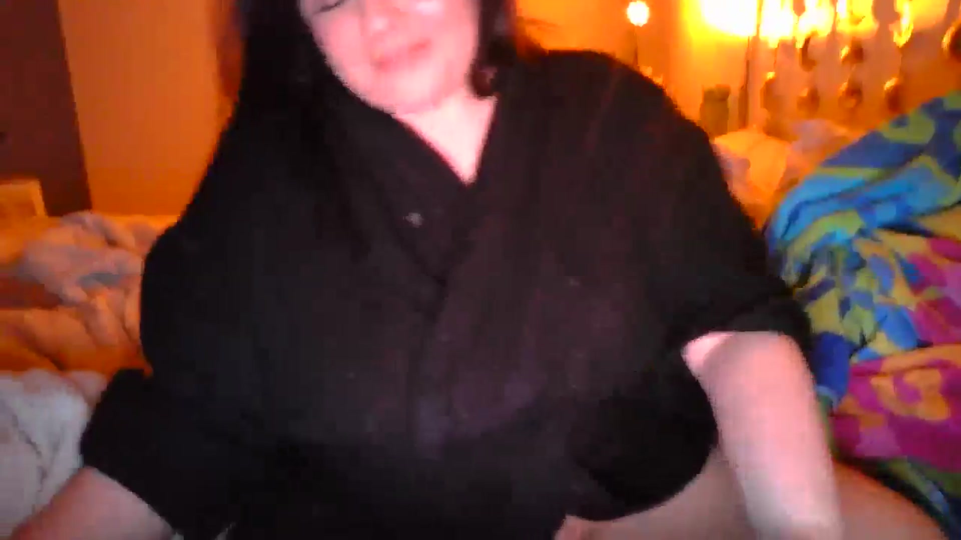 Gallery image thumbnail from TitsMcgeee's myfreecams stream on, 08/02/2024, 05:02 image 19 of 20